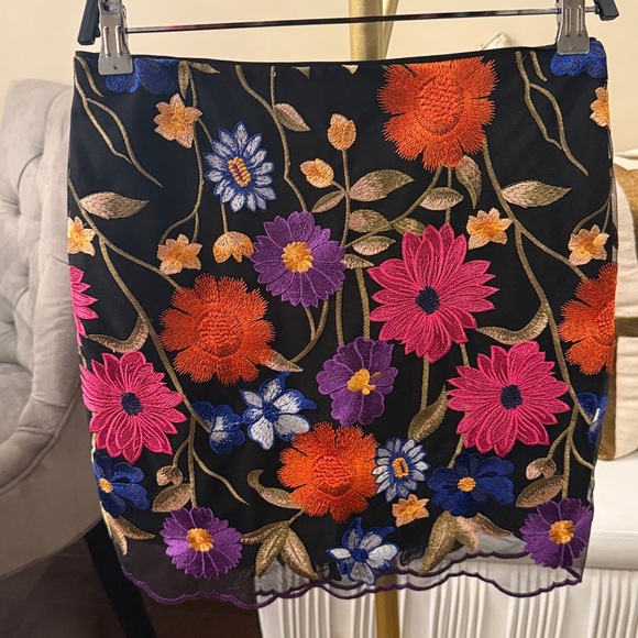 MILLY | Coord Skirt Set Floral Embroidered Black Skirt and matching Top Coord - Picture 11 of 15